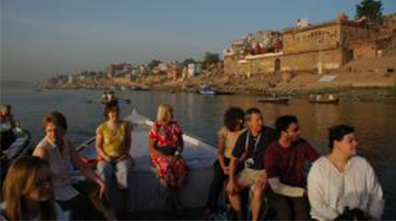 morning boat ride in varanasi